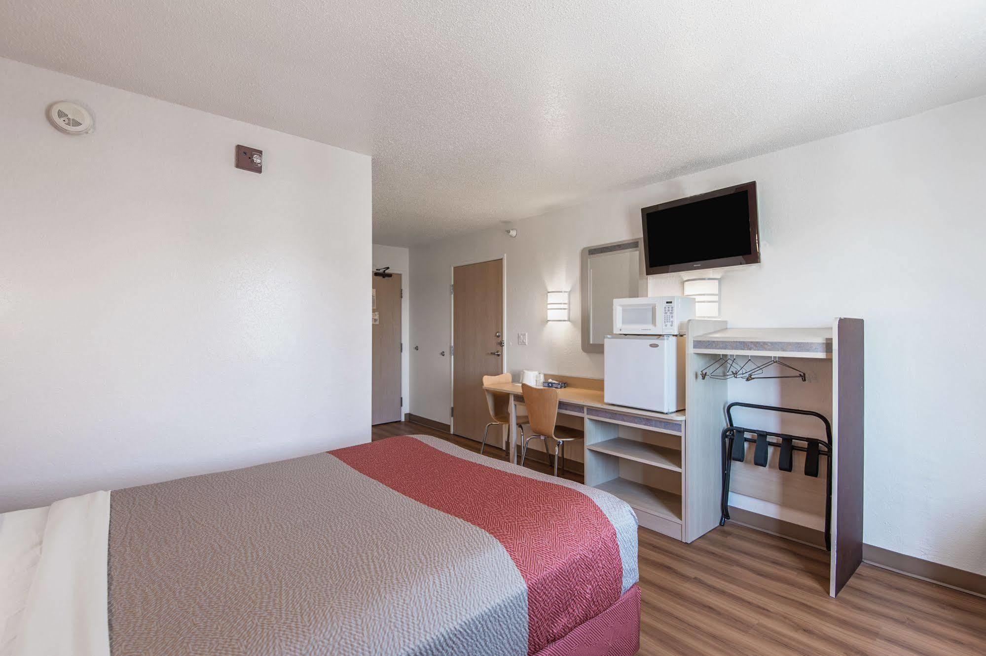 Motel 6-Junction City, Ks Kültér fotó