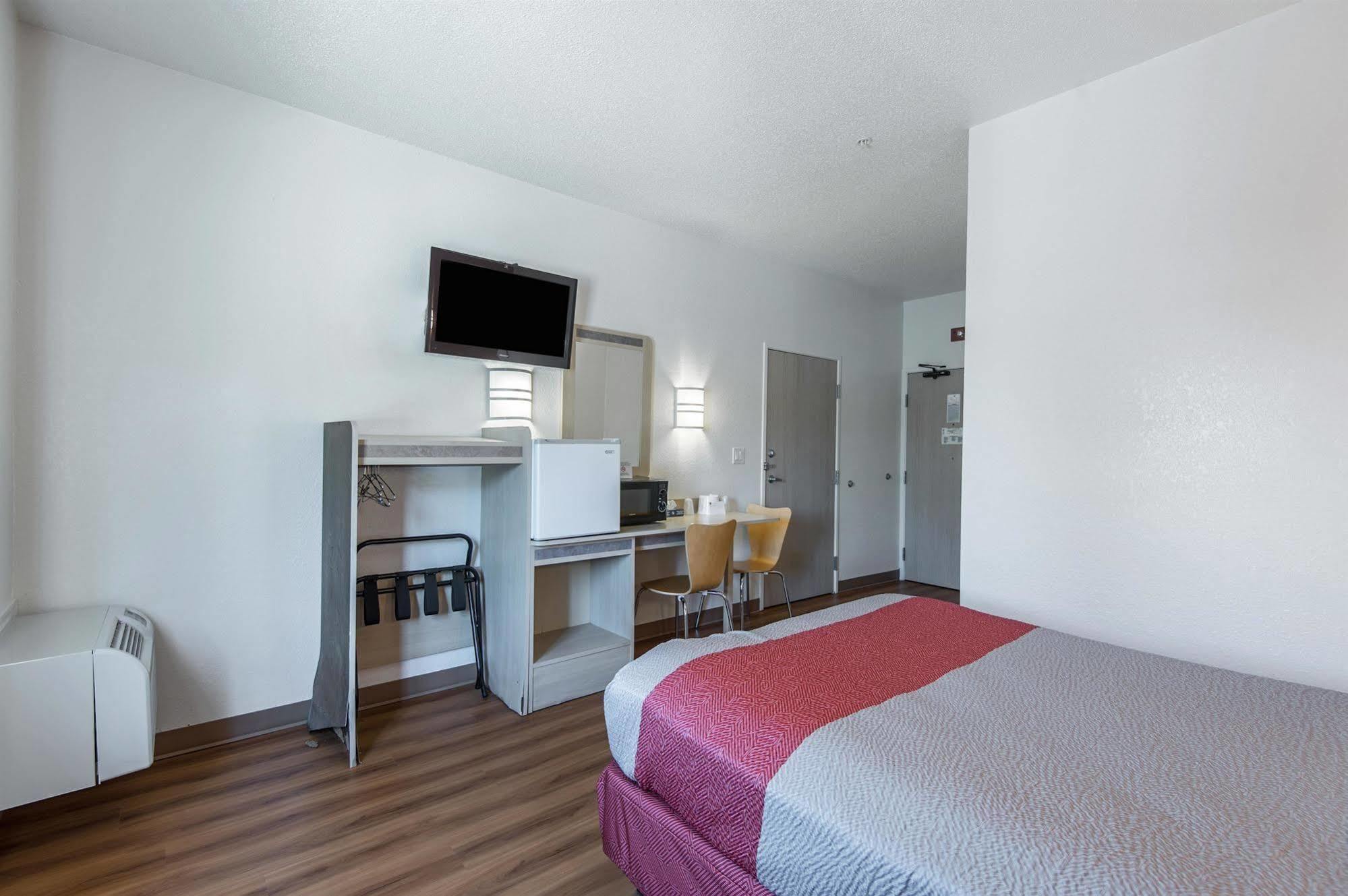 Motel 6-Junction City, Ks Kültér fotó