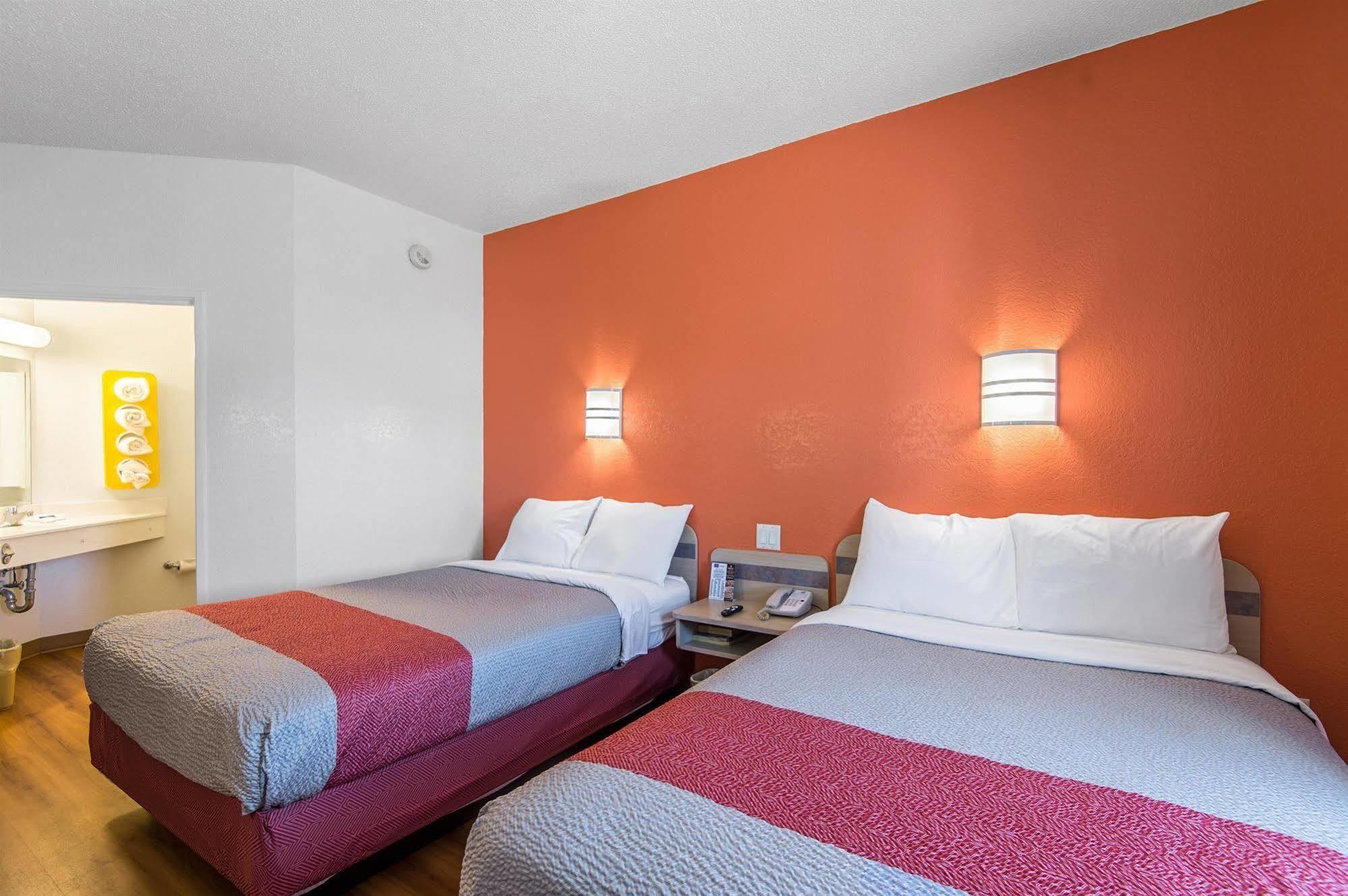 Motel 6-Junction City, Ks Kültér fotó